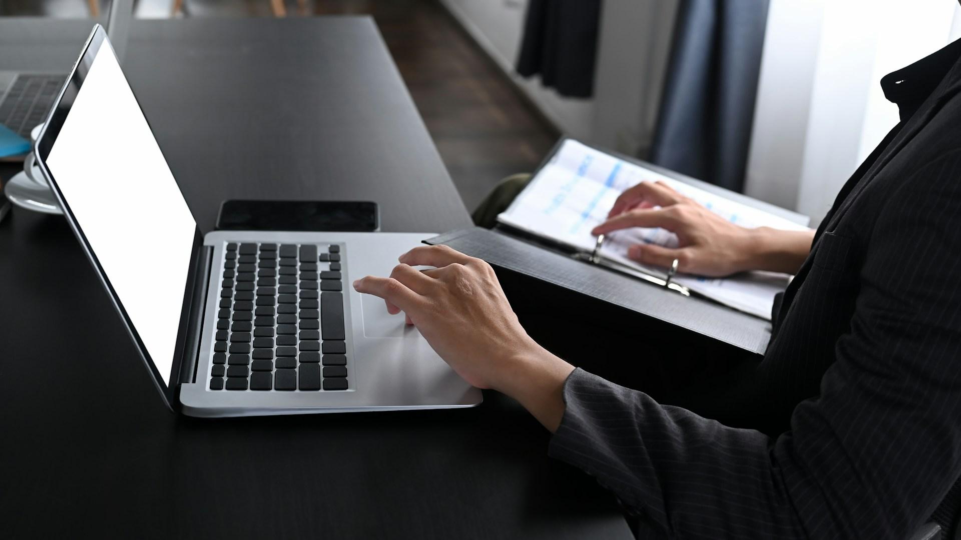 Managing Amazon PPC During Peak Shopping Times